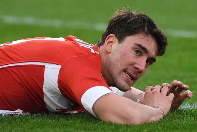 现代足球中 现代足球中