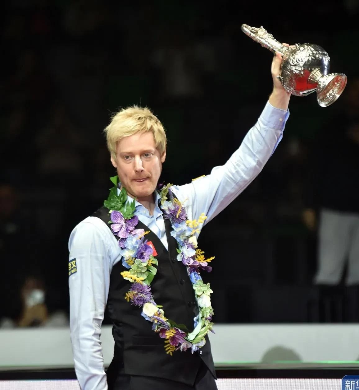 她果断调整 她果断调整